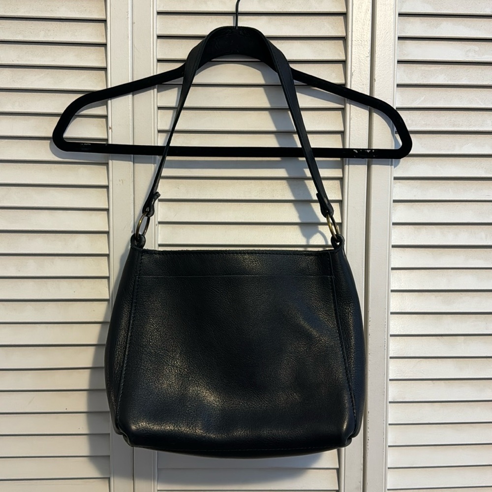 Portland Leather Good Triangle Shoulder Bag